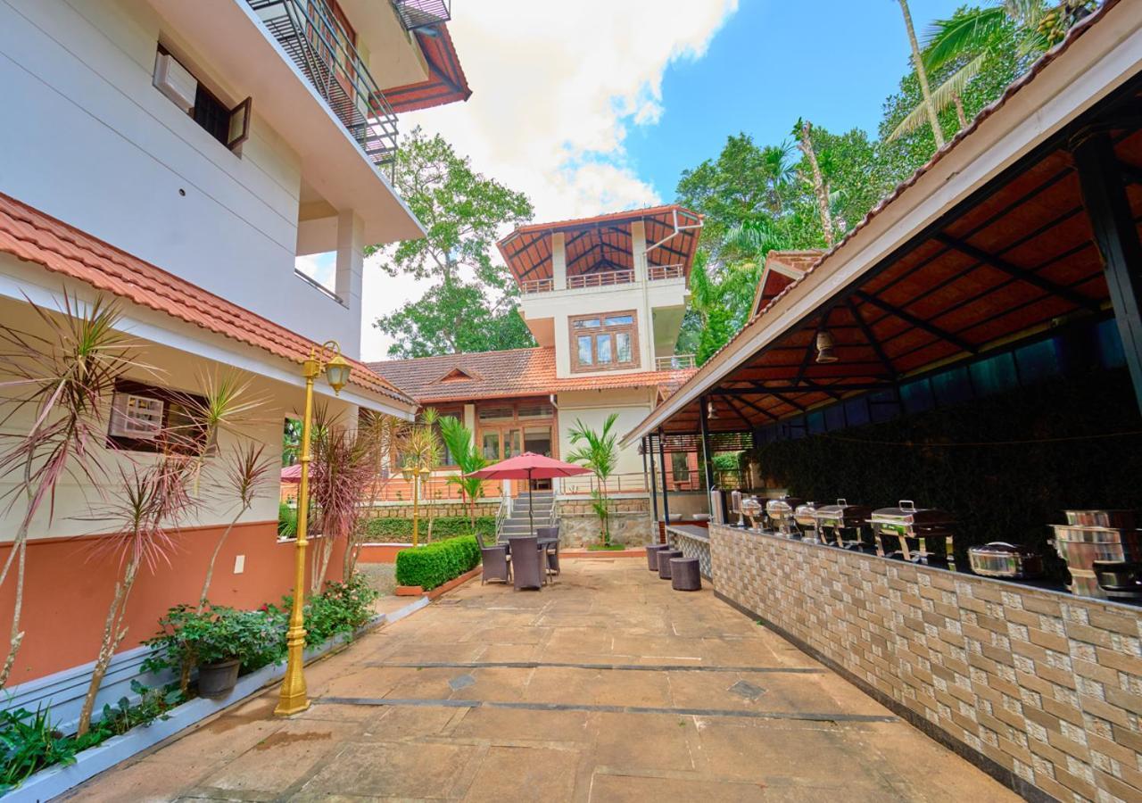 Ushasree Wayanad Heritage Premium Pool Resort By Voye Homes Ambalavayal Extérieur photo