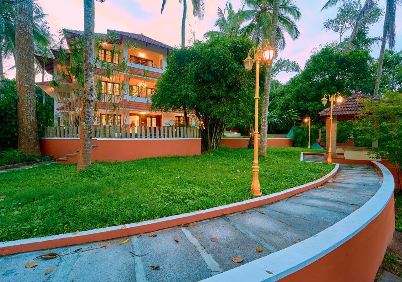 Ushasree Wayanad Heritage Premium Pool Resort By Voye Homes Ambalavayal Extérieur photo