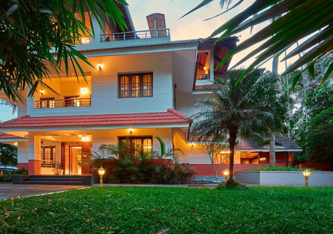 Ushasree Wayanad Heritage Premium Pool Resort By Voye Homes Ambalavayal Extérieur photo